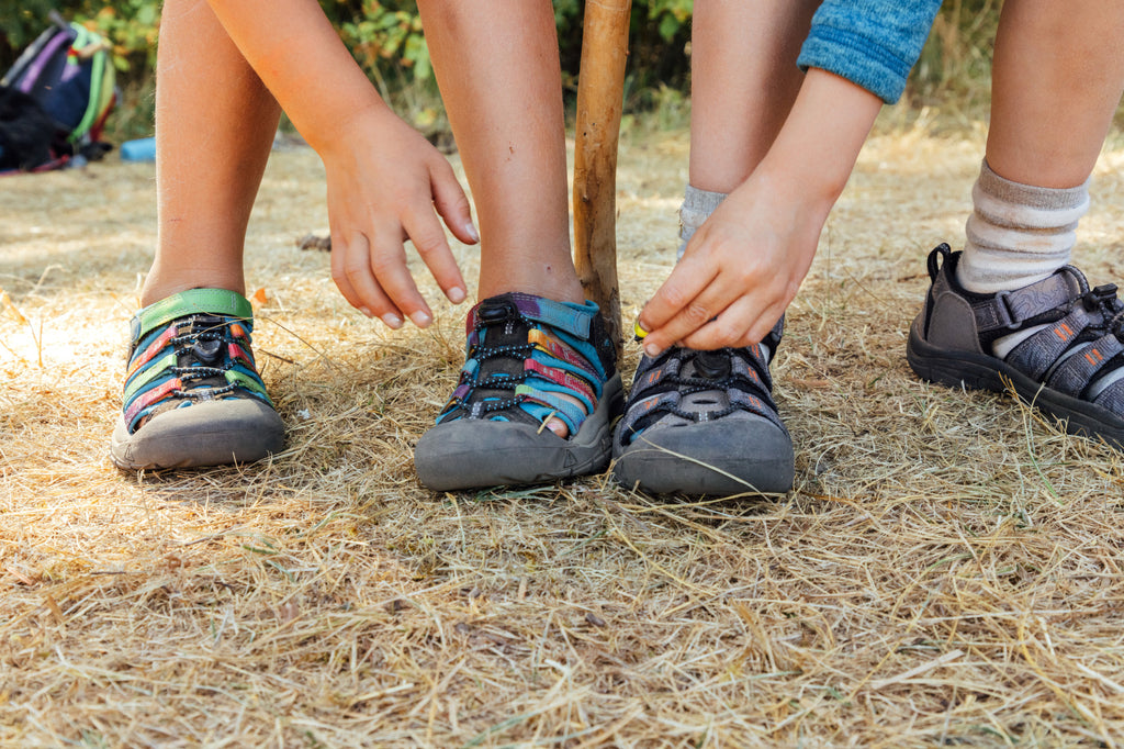 6 Reasons Why Closed-Toe Sandals Are Great For Kid's Summer Activities